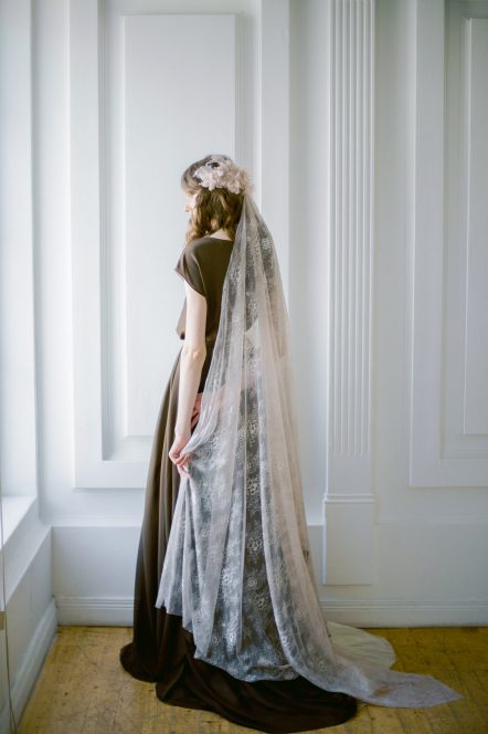 Coffee lace wedding veil